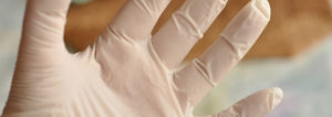 choisir-gant-jetable-latex-nitrile-vinyle-protecthoms-744x262-02