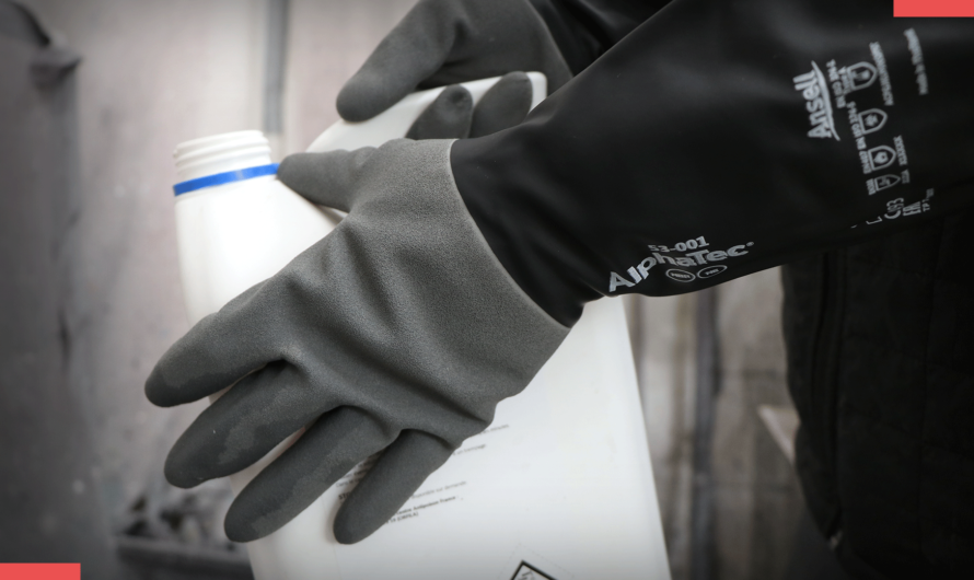 Le gant Alphatec® 53-001 d’Ansell : une conception multi-couches pour une protection chimique supérieure